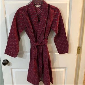 McKenzie Imperial Wash and Wear Robe Sz 12